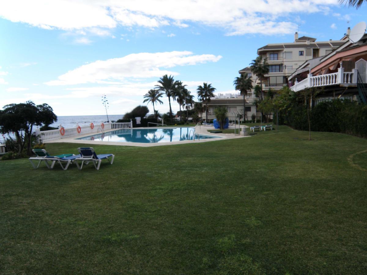 Apartamento En La Playa Apartment มีฆาส กอสตา ภายนอก รูปภาพ