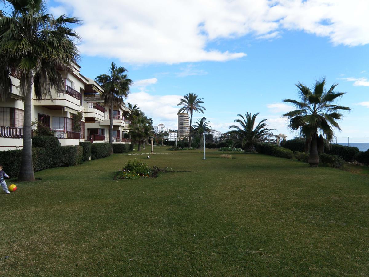 Apartamento En La Playa Apartment มีฆาส กอสตา ภายนอก รูปภาพ